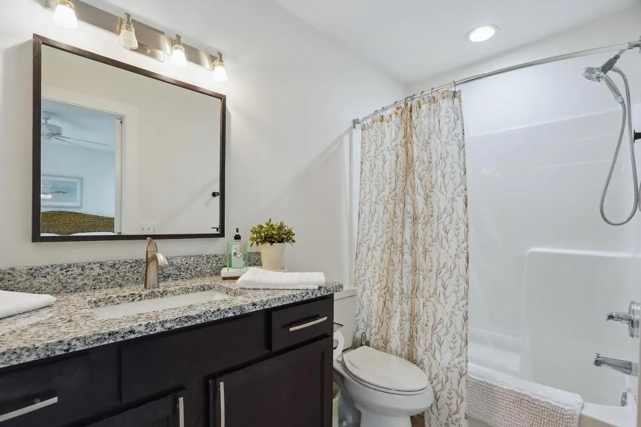Panama City Beach Vacation Rental About 1 Mi To Beach! 0*, Panama City Beach United States